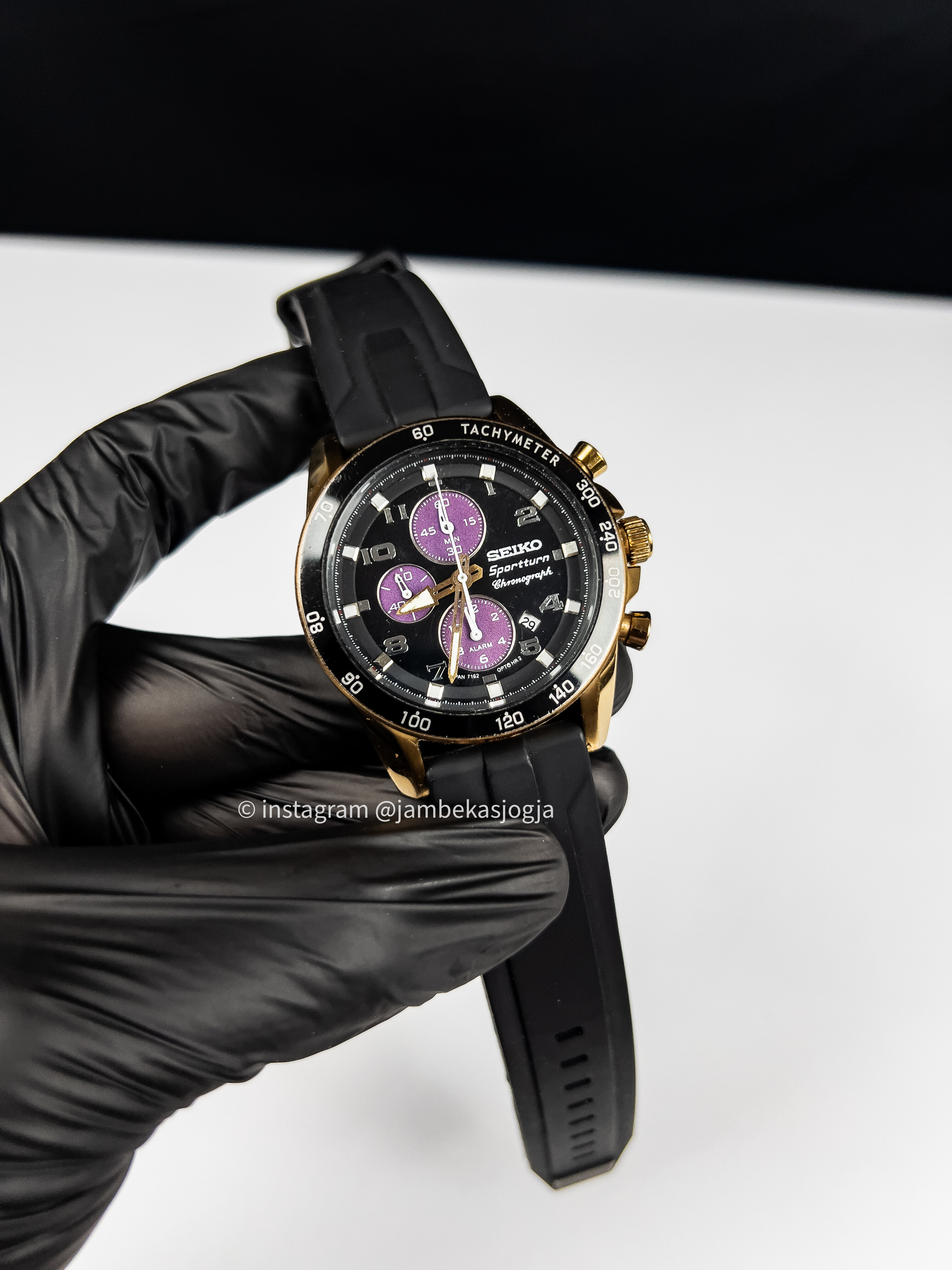 (SKU 72) Seiko Sporttura Chronograph FC Barcelona Black Dial