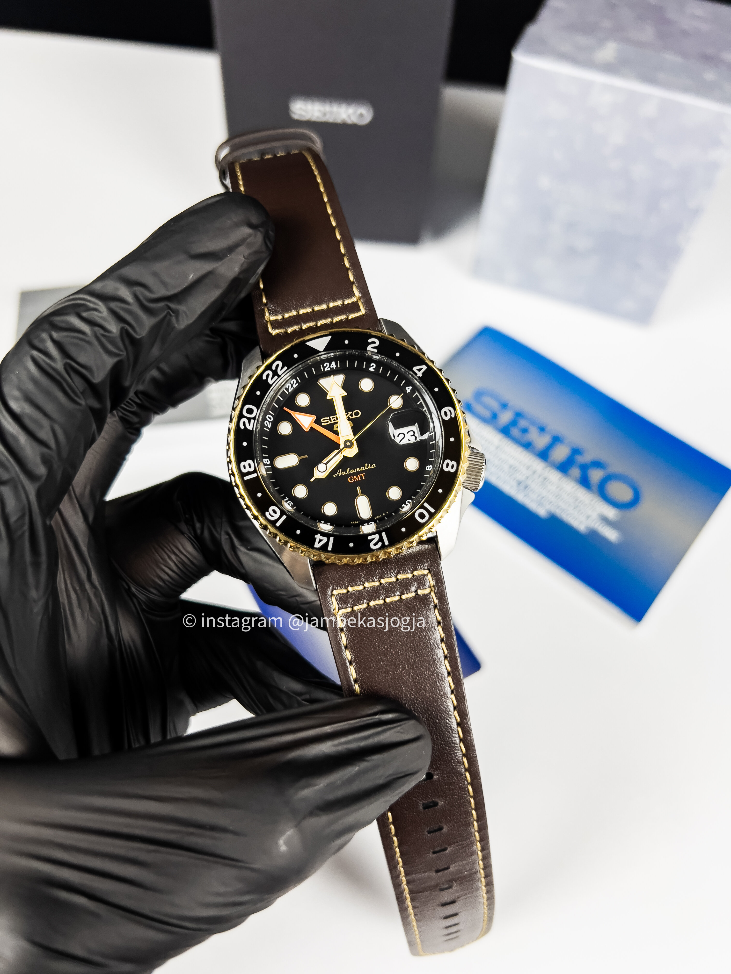 (SKU 51) Seiko 5 Sports SSK036K1 SKX Series Automatic GMT Black Dial Brown Leather Strap