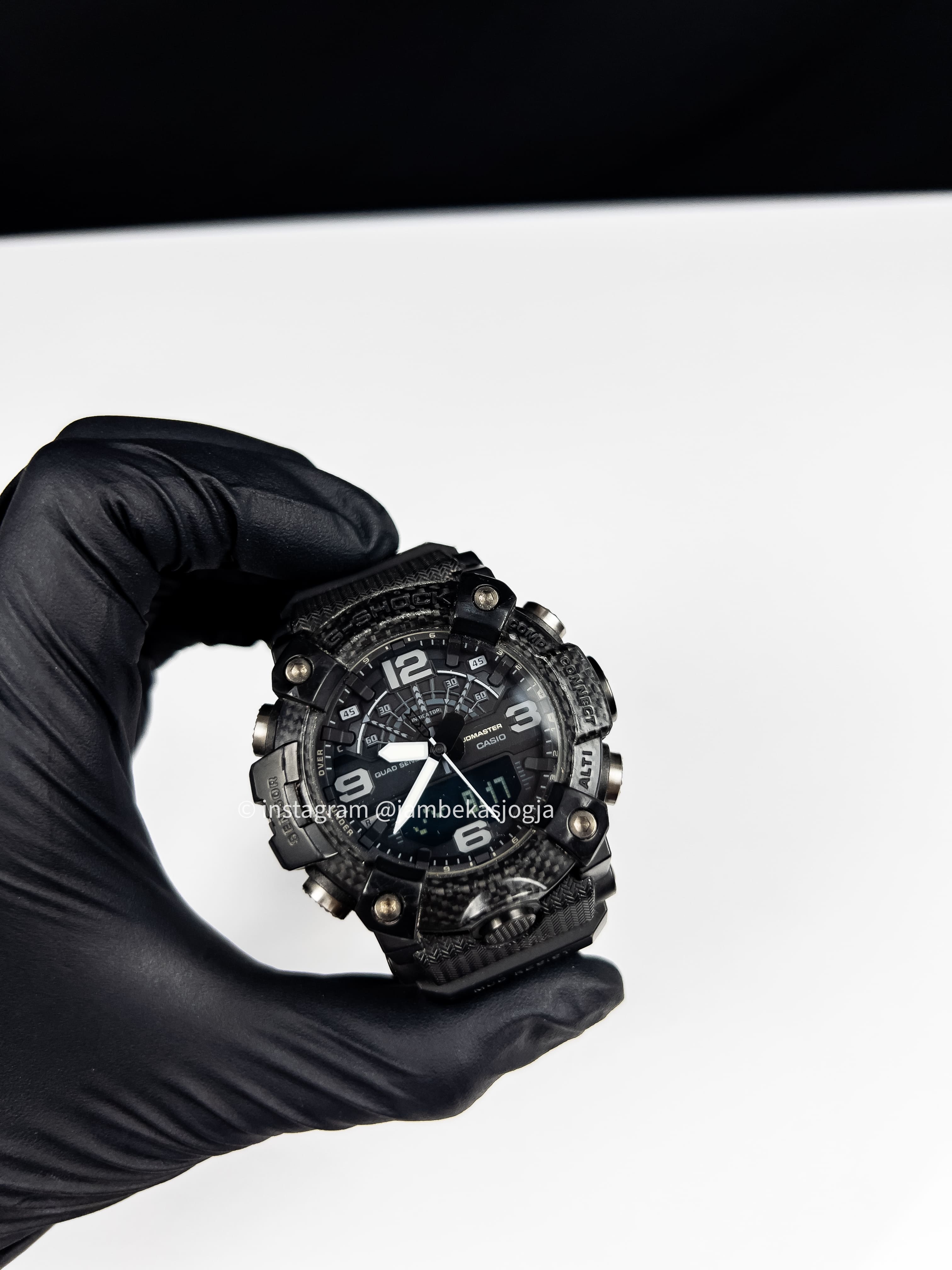 (SKU 93) Casio G-Shock Mudmaster GG-B100-1ADR Master Of G Carbon Core Guard Black Resin Band