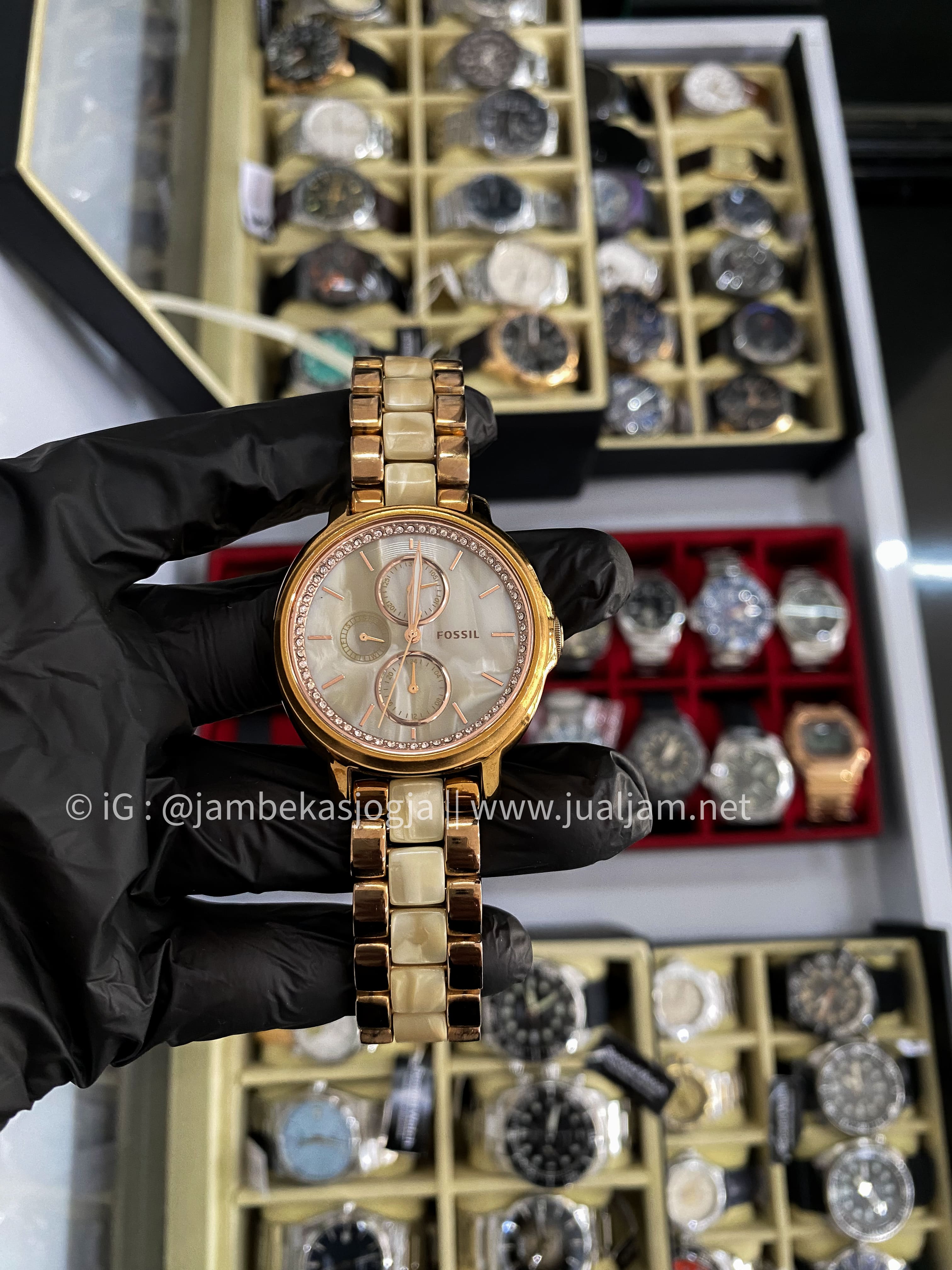 Fossil ES3890 Women's Rose Gold Tone Analog Watch  ( TITIP JUAL)