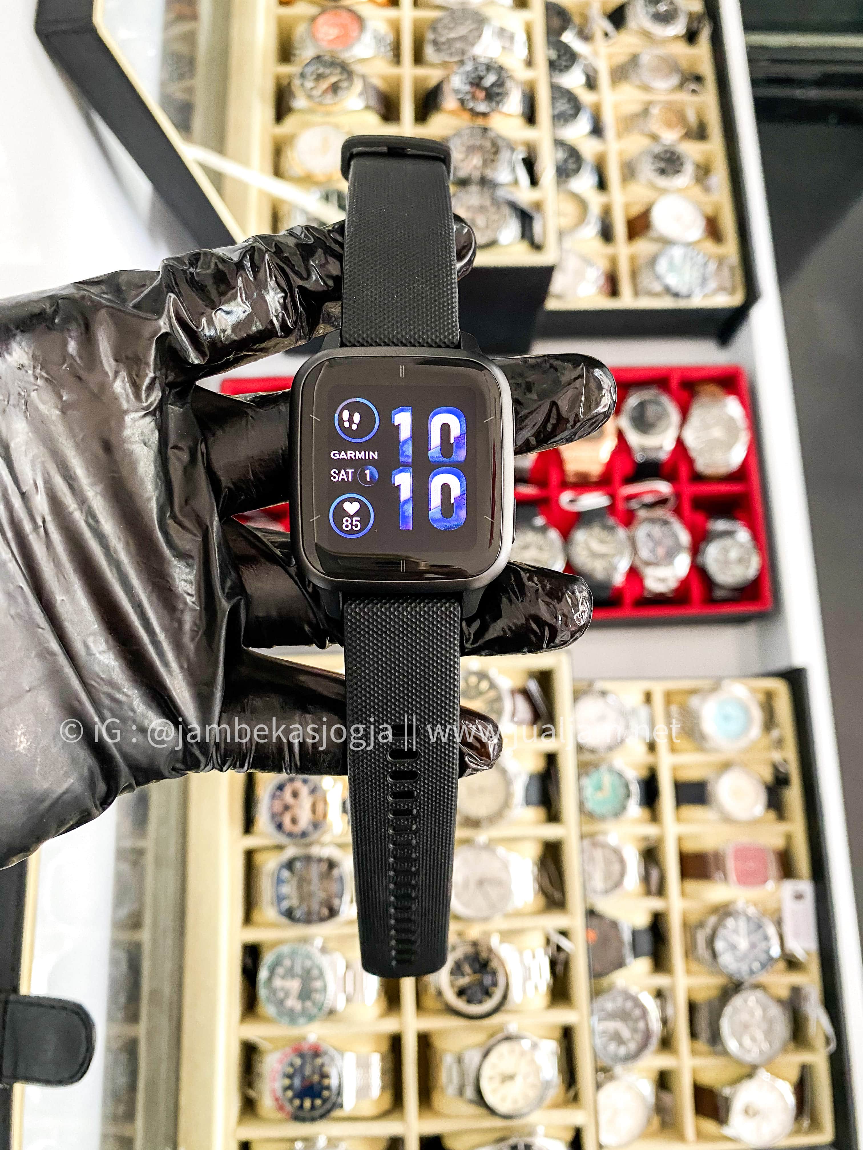 (SKU 261) Garmin Venu music SQ 2 Smartwatch Digital Ruber Strap