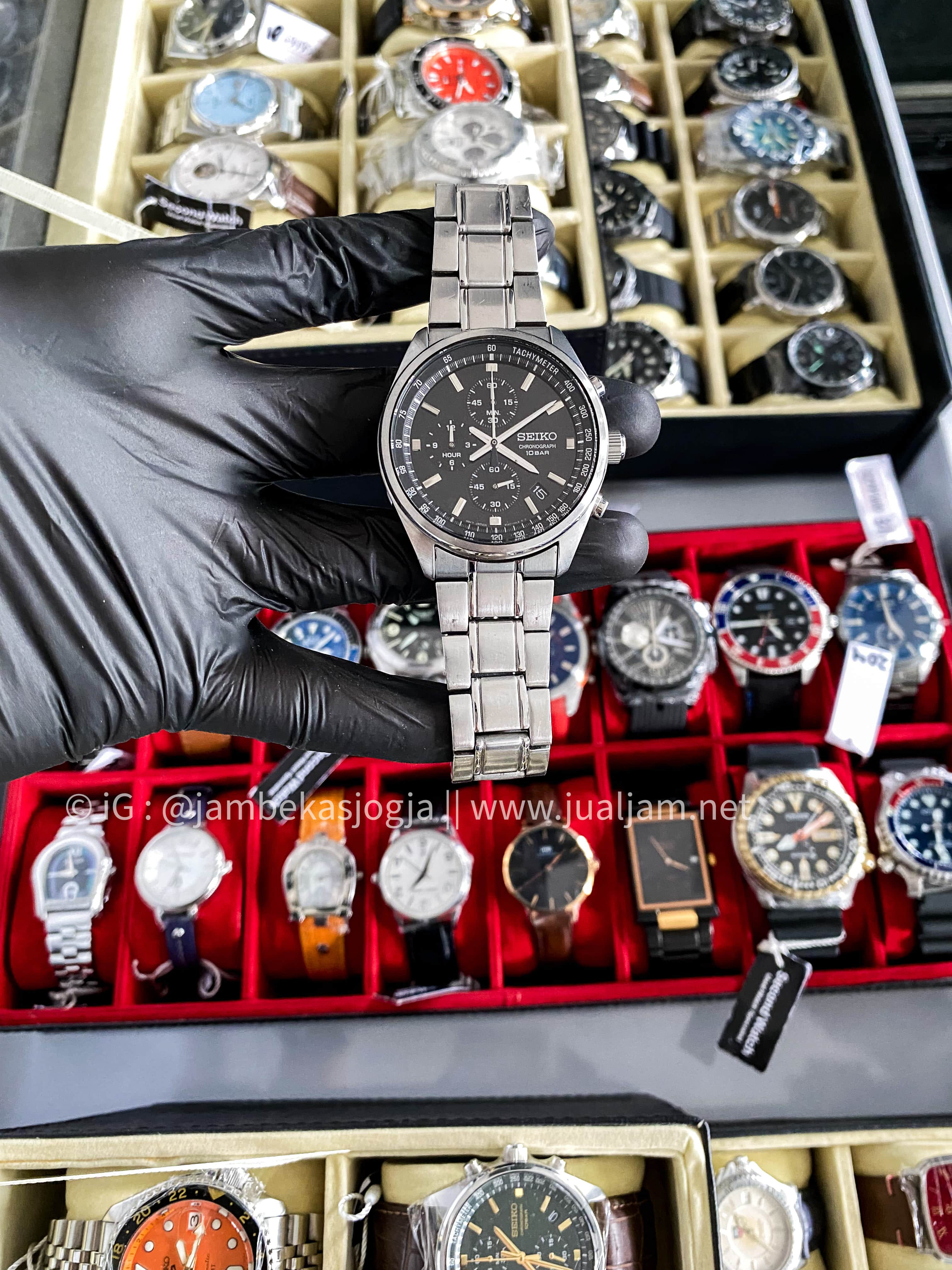 (SKU 114 ) Seiko Chronograph SSB379P1 Black Dial Stainless Steel Strap