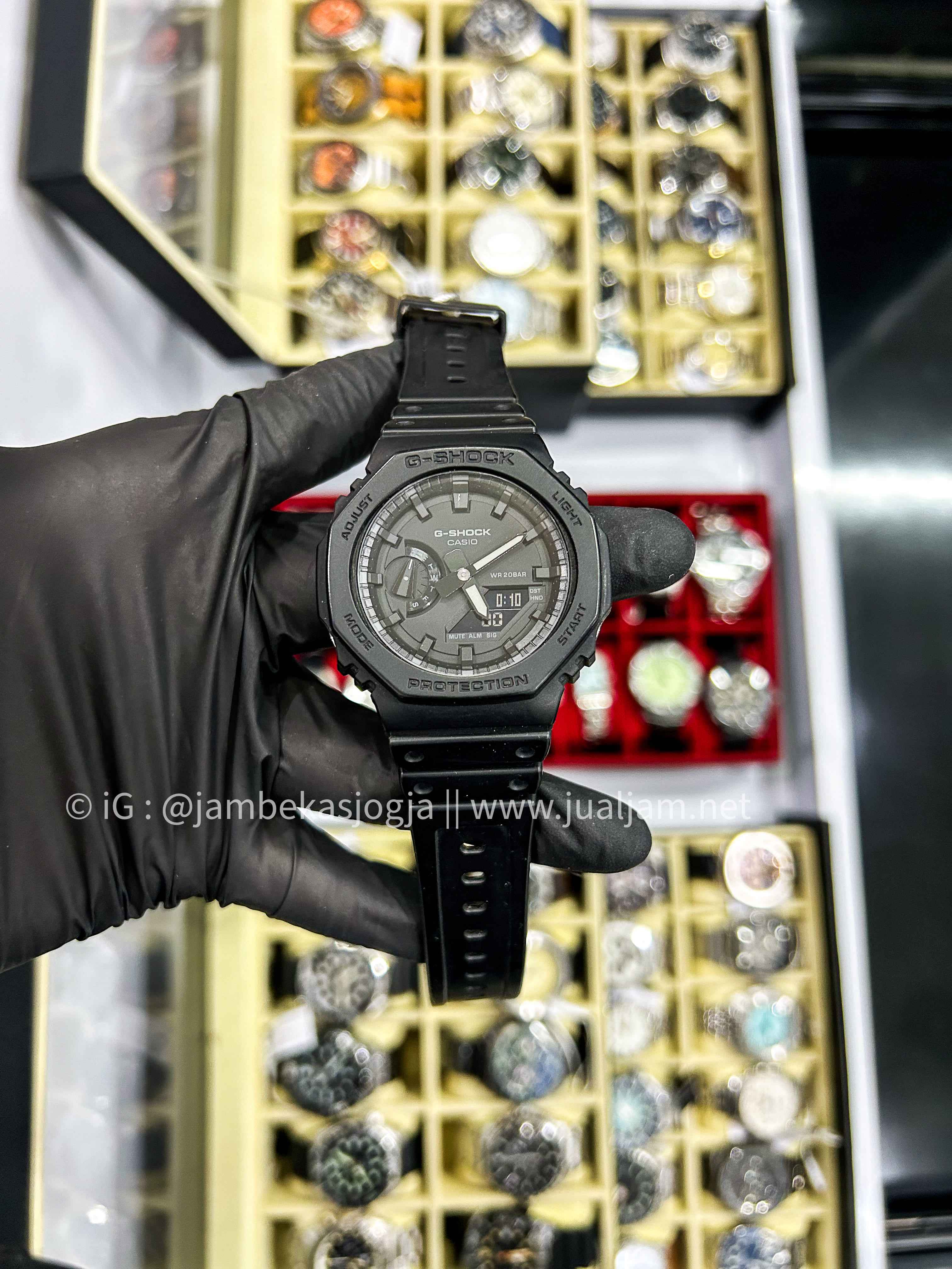 Casio G-Shock GA-2100-1A1DR CasiOak All Black Men Digital Analog Dial Black Resin Band ( TITIP JUAL)