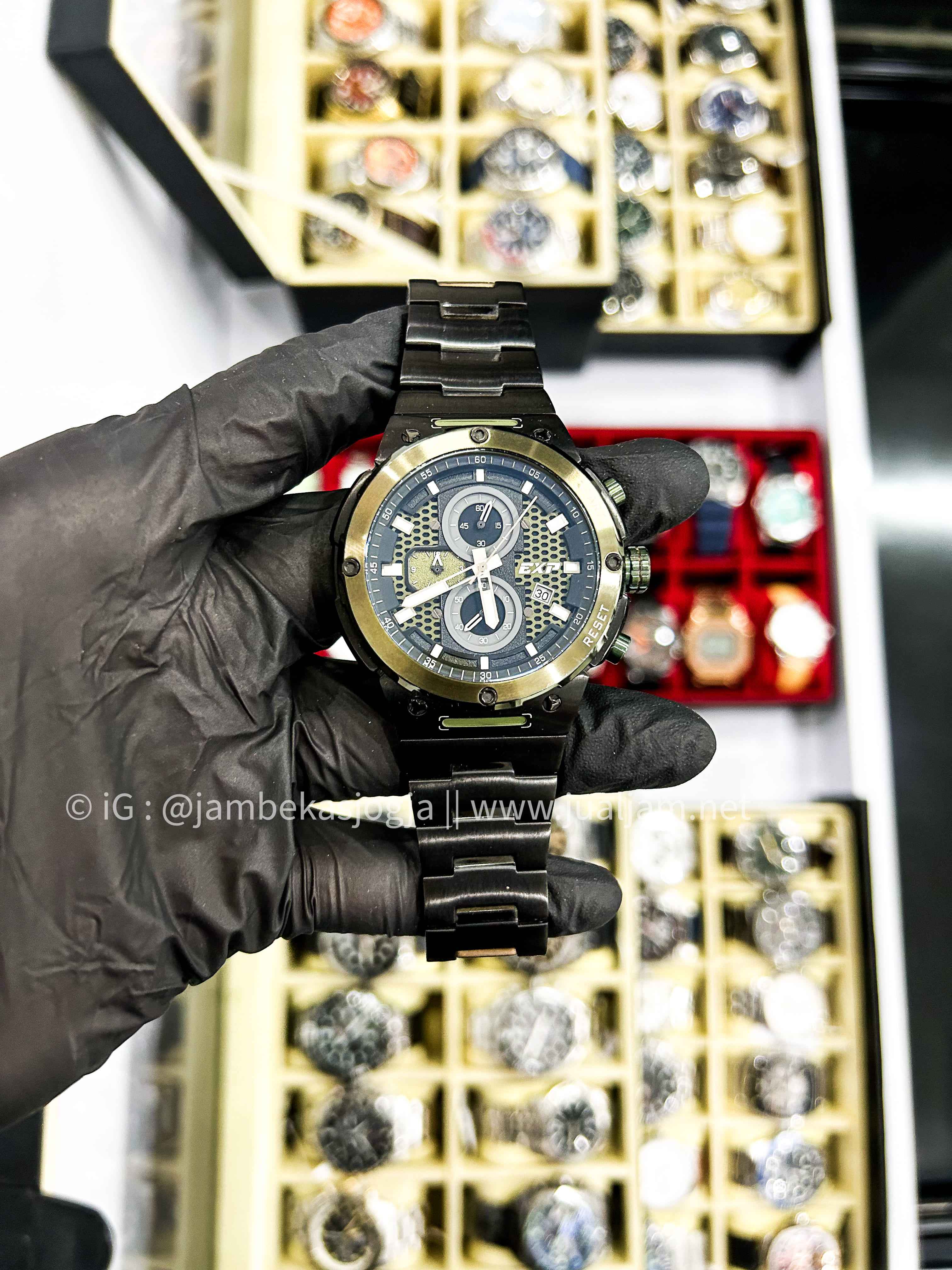 (SKU 394) Expedition Chronograph E 6837 MC BIGBA Men Black Dial Black Stainless Strap