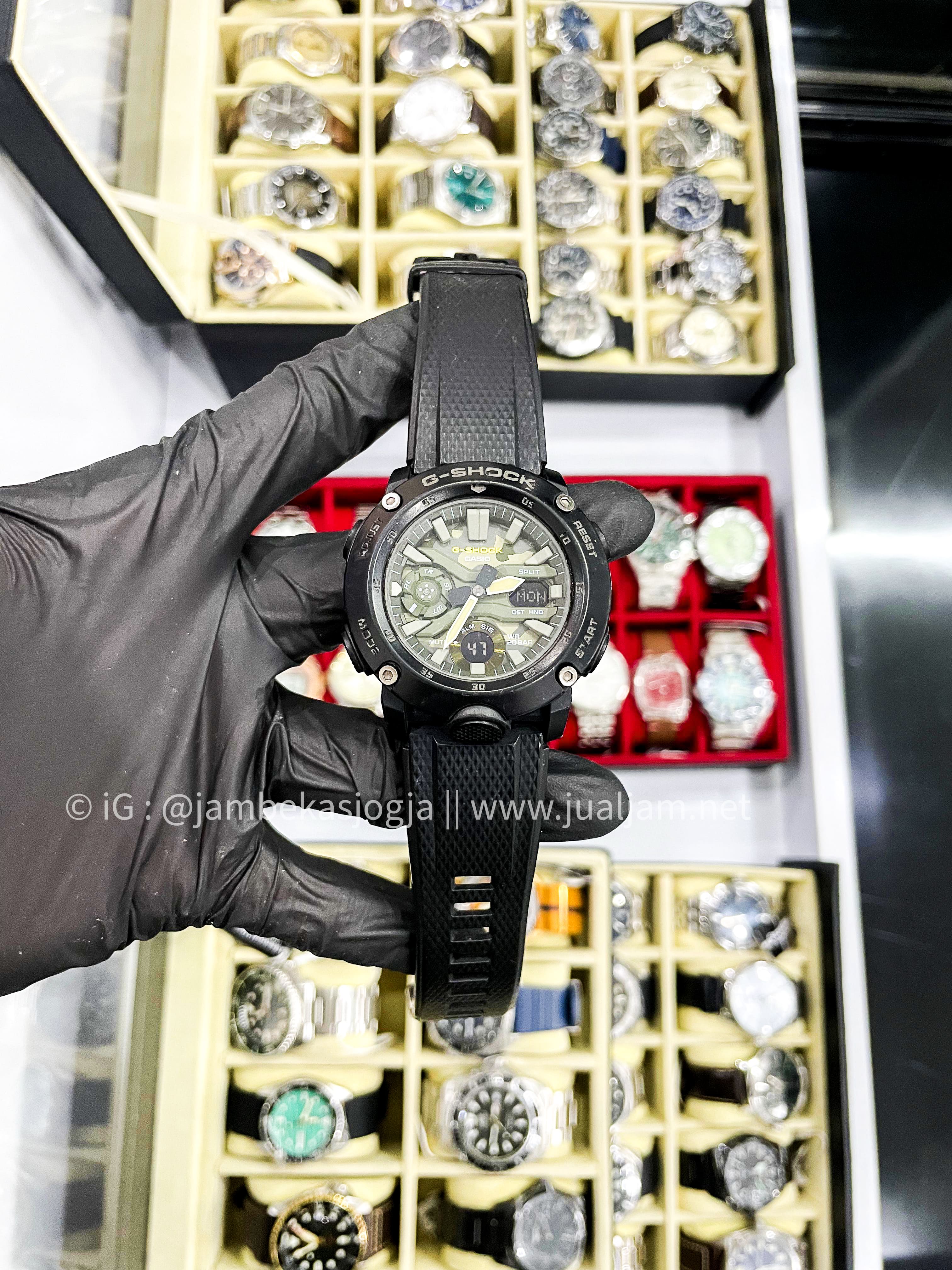 (SKU 498) Casio G-Shock GA-2000S-1ADR Black Out Carbon Core Guard Black Digital Analog Dial Black Resin Band