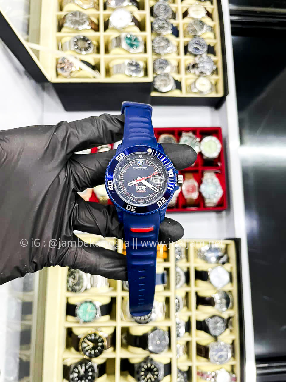 Bmw Motorsport Ice Watch Price BMW Motorsports Ice SI.DBE.B.S.13 blue dial rubber strap ( TITIP JUAL)
