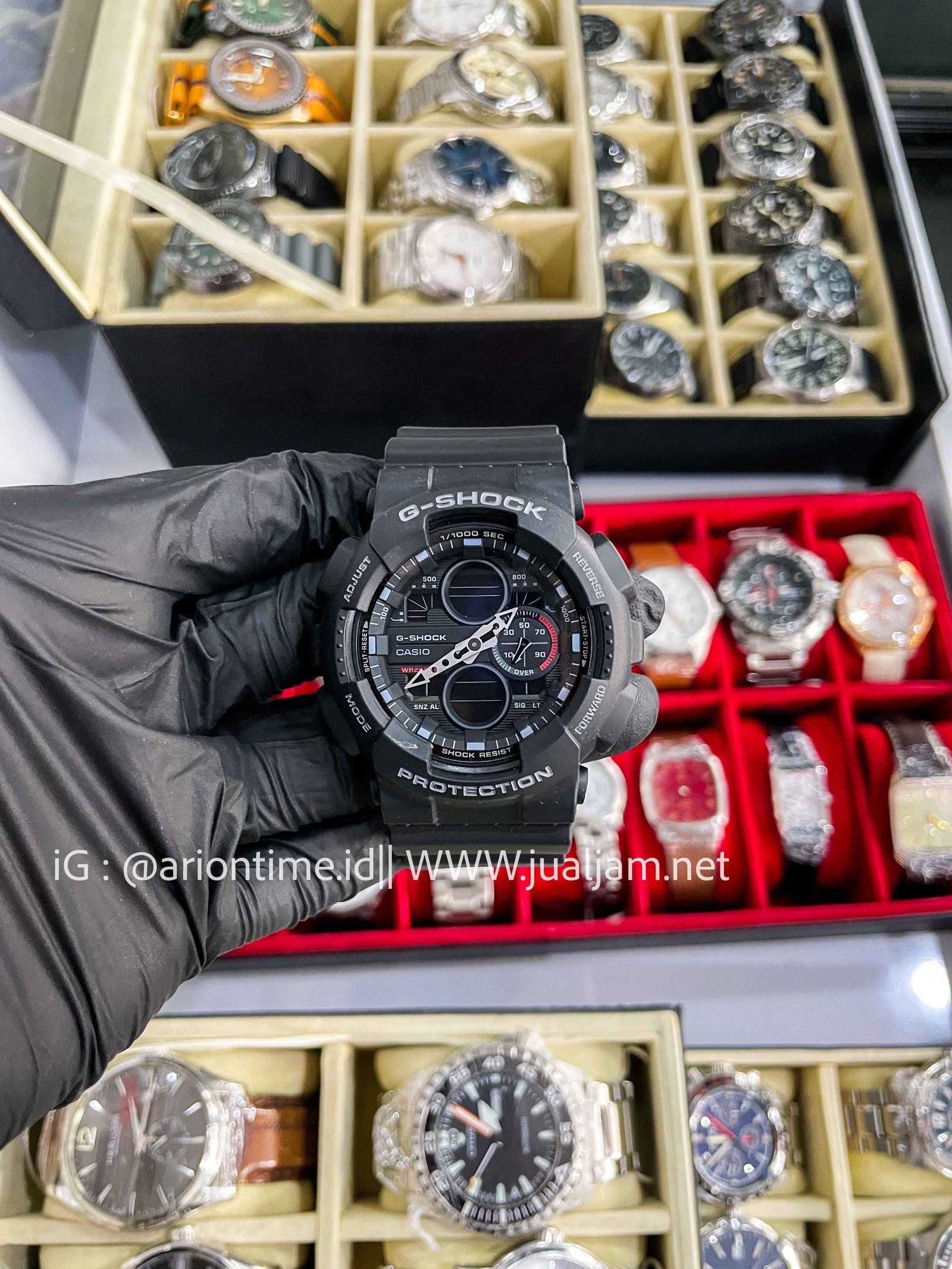 Casio G-Shock GA-140-1A1DR Retro 90s Men Digital Analog Dial Black Resin Band (TITIP JUAL)